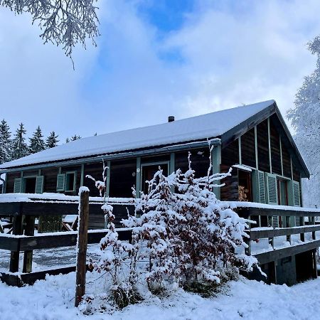 בולאנז' Chalet De Charme, Le "Caribou Lodge", Eifel Belge מראה חיצוני תמונה