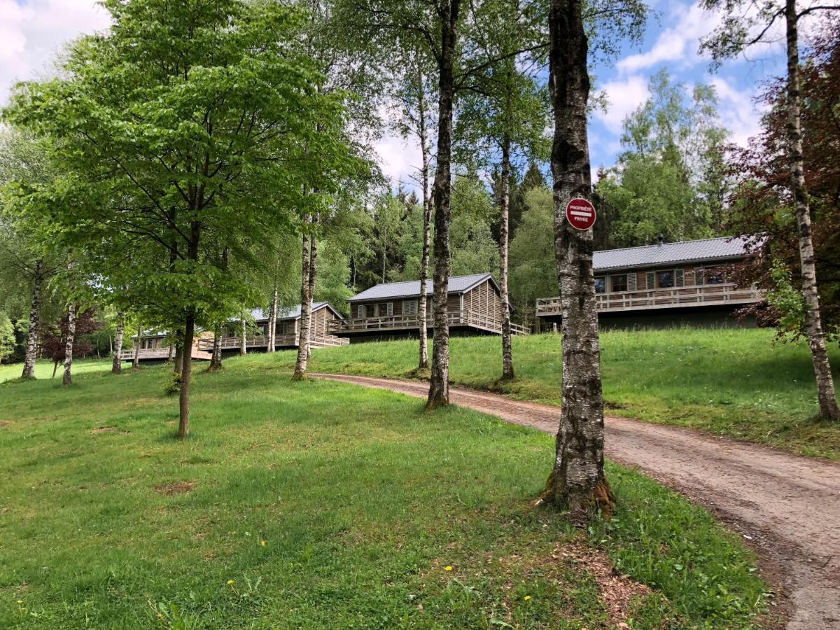 בולאנז' Chalet De Charme, Le "Caribou Lodge", Eifel Belge מראה חיצוני תמונה