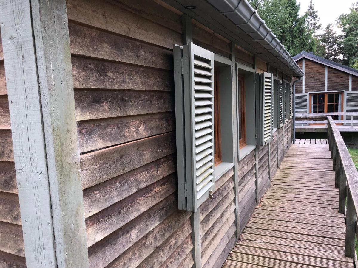 בולאנז' Chalet De Charme, Le "Caribou Lodge", Eifel Belge מראה חיצוני תמונה