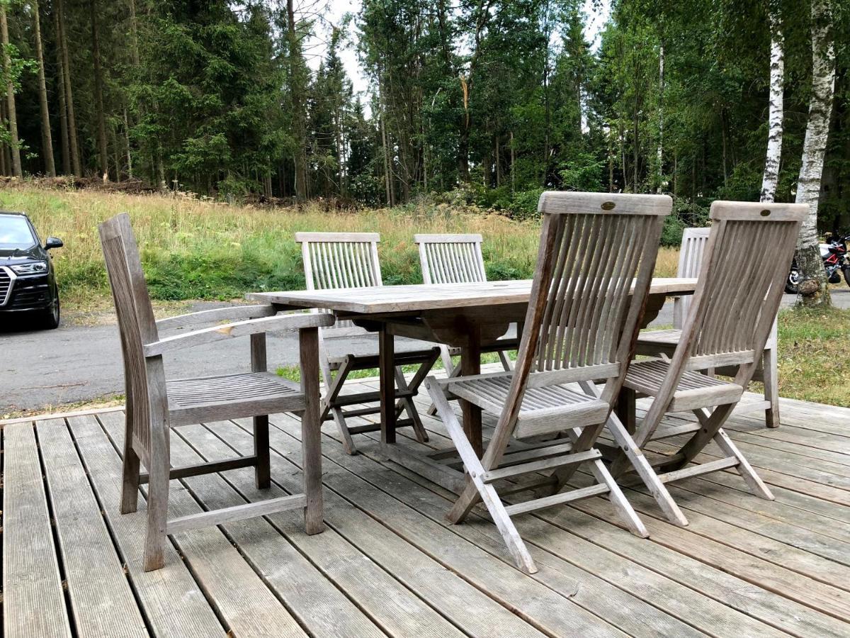 בולאנז' Chalet De Charme, Le "Caribou Lodge", Eifel Belge מראה חיצוני תמונה