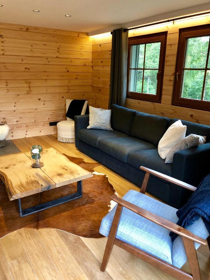 בולאנז' Chalet De Charme, Le "Caribou Lodge", Eifel Belge מראה חיצוני תמונה