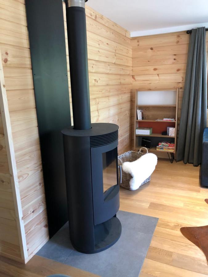 בולאנז' Chalet De Charme, Le "Caribou Lodge", Eifel Belge מראה חיצוני תמונה